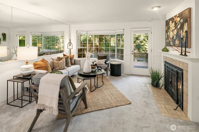 13726 NE 85th Street, Redmond, WA 98052