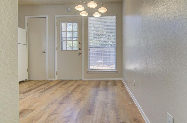 9624 Sugar Hill DR B, Austin, TX 78748