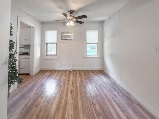 1931 SW 10th Street, Oklahoma City, OK 73108