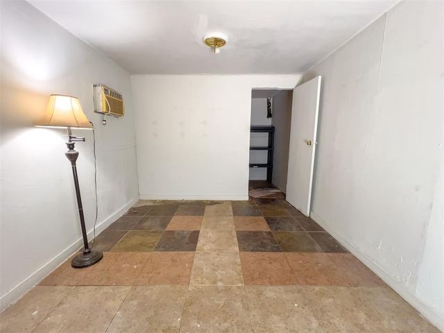 1931 SW 10th Street, Oklahoma City, OK 73108