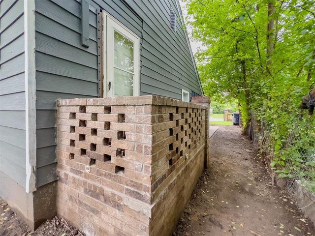 1931 SW 10th Street, Oklahoma City, OK 73108