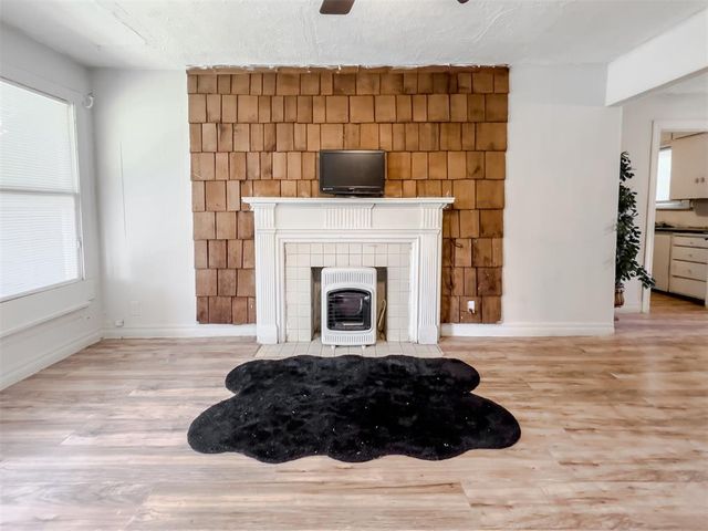 1931 SW 10th Street, Oklahoma City, OK 73108