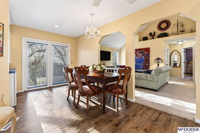 5524 N 113th Street, Omaha, NE 68164