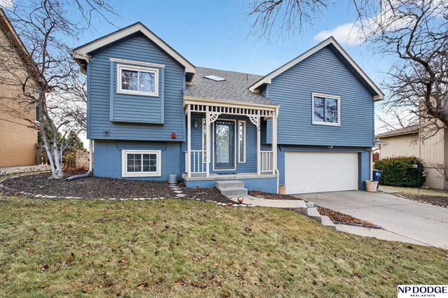 5524 N 113th Street, Omaha, NE 68164