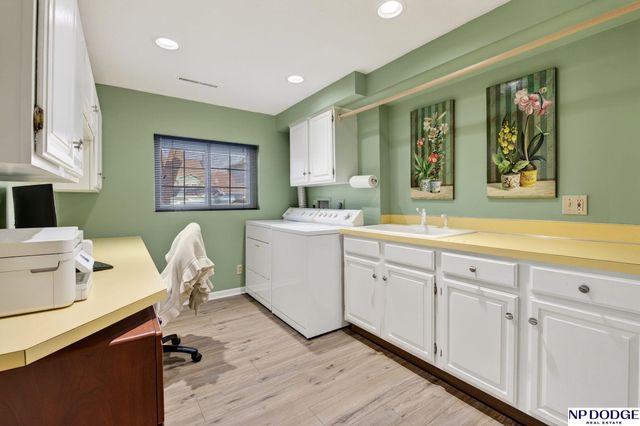 5524 N 113th Street, Omaha, NE 68164