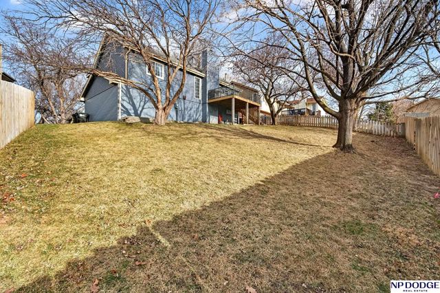 5524 N 113th Street, Omaha, NE 68164