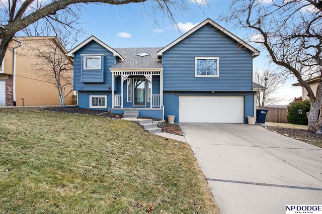 5524 N 113th Street, Omaha, NE 68164