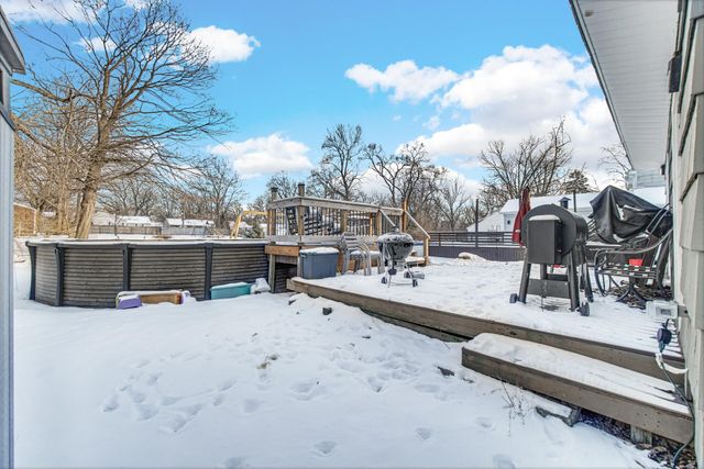 430 S East Street, Crown Point, IN 46307