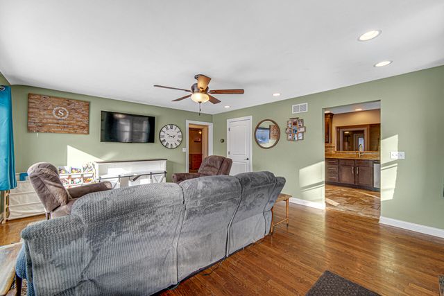 430 S East Street, Crown Point, IN 46307