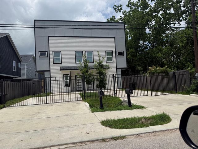 1026 Marjorie Street, Houston, TX 77088