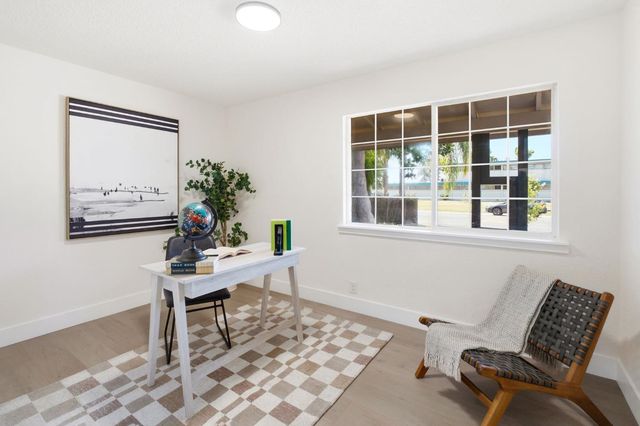 2285 John Still Dr, Sacramento, CA 95832