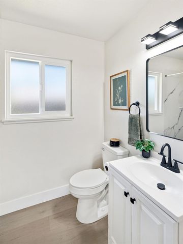 2285 John Still Dr, Sacramento, CA 95832