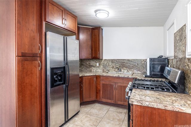 94-125 Pahu Street 2, Waipahu, HI 96797