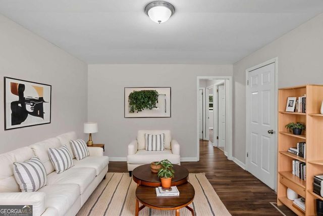 748 Amber Place NW, Atlanta, GA 30331