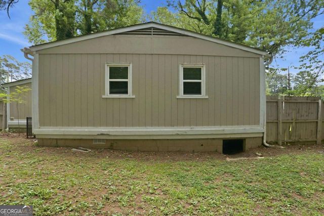 748 Amber Place NW, Atlanta, GA 30331