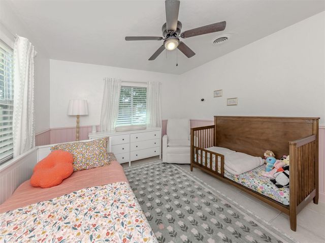 929 CYPRESS AVENUE, Venice, FL 34285
