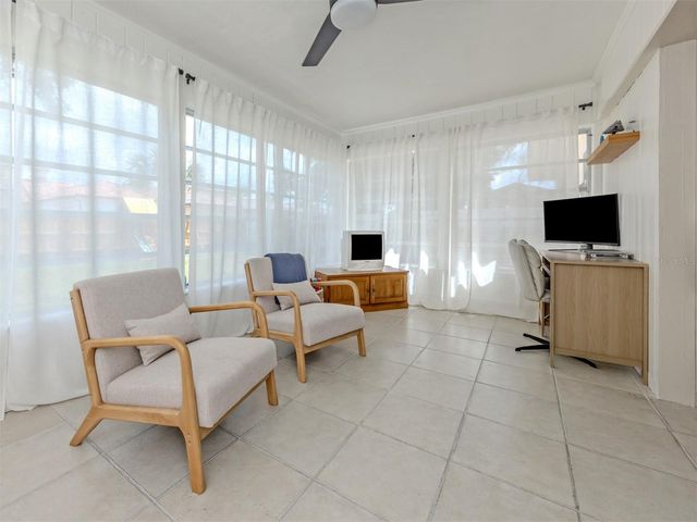 929 CYPRESS AVENUE, Venice, FL 34285