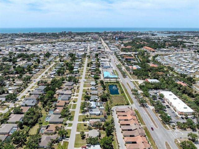 929 CYPRESS AVENUE, Venice, FL 34285