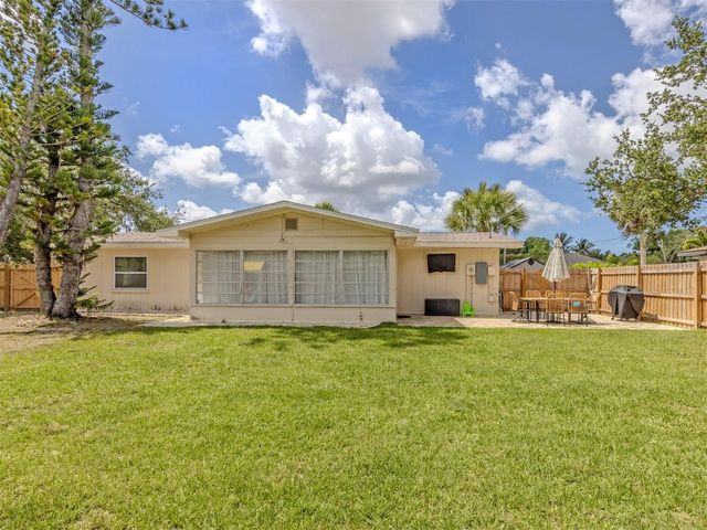 929 CYPRESS AVENUE, Venice, FL 34285