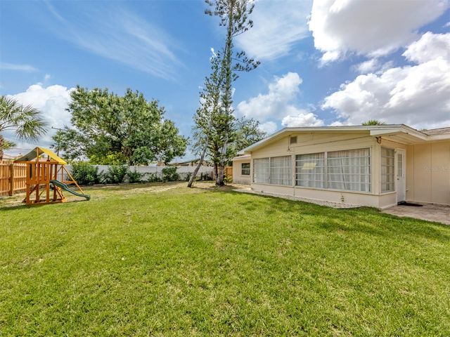 929 CYPRESS AVENUE, Venice, FL 34285