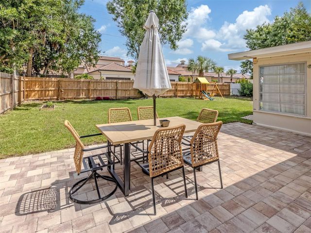 929 CYPRESS AVENUE, Venice, FL 34285