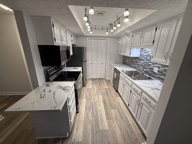 816 Old Coach Pl, Hermitage, TN 37076