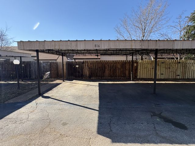 816 Old Coach Pl, Hermitage, TN 37076