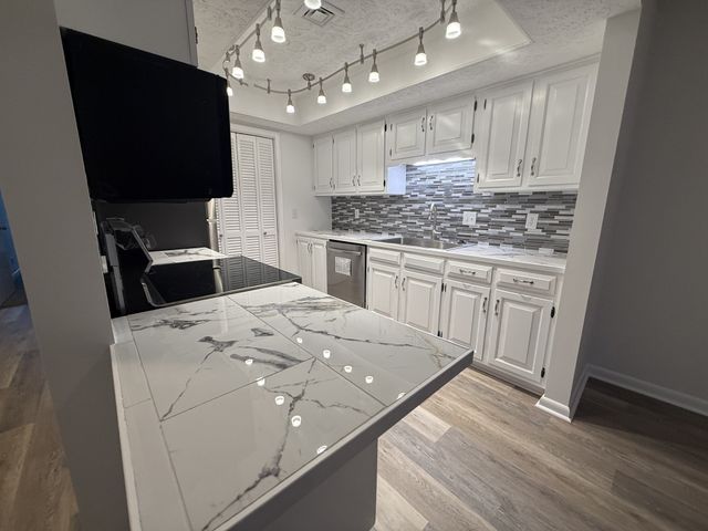 816 Old Coach Pl, Hermitage, TN 37076