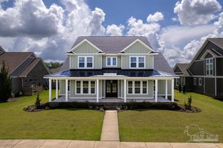2440 Meeting St, Cantonment, FL 32533