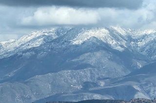 W Meadow Glen Way, Escondido, CA 92026