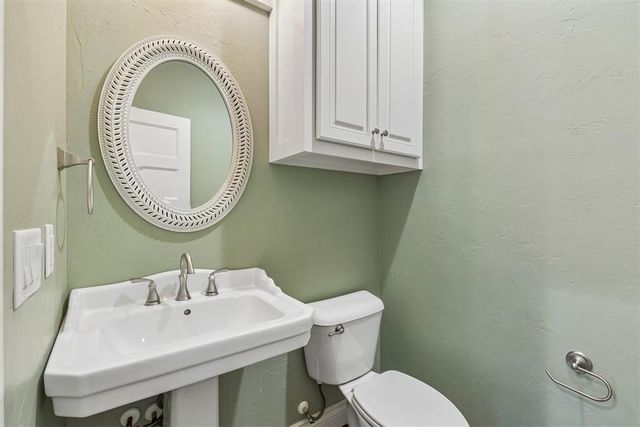 13213 Blue Canyon Circle, Oklahoma City, OK 73142