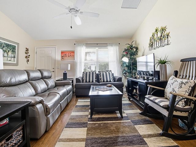 3448 INVERARY AVENUE, The Villages, FL 32163