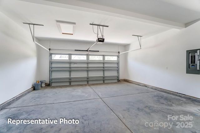 126 S Dunlavin Way, Mooresville, NC 28115