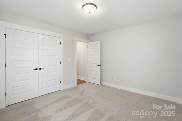 126 S Dunlavin Way, Mooresville, NC 28115