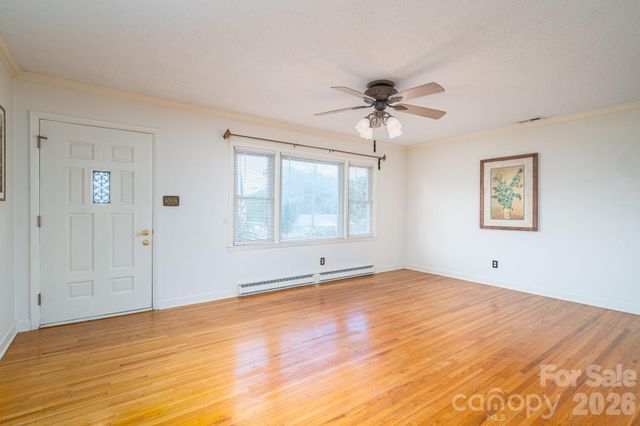 13 Spruce Pine Drive, Belmont, NC 28012