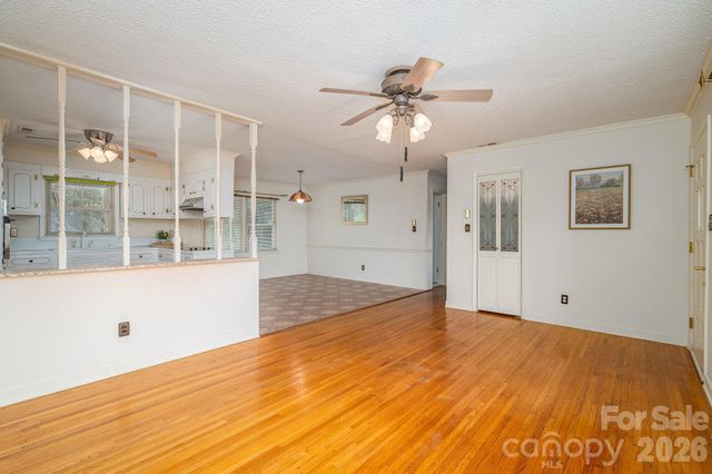 13 Spruce Pine Drive, Belmont, NC 28012