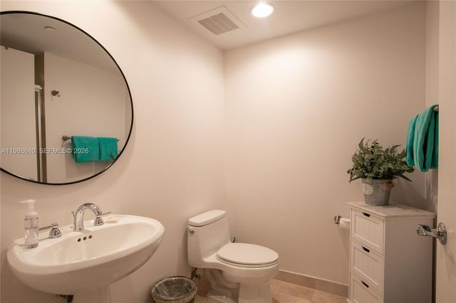 1830 S Ocean Dr 4504, Hallandale Beach, FL 33009