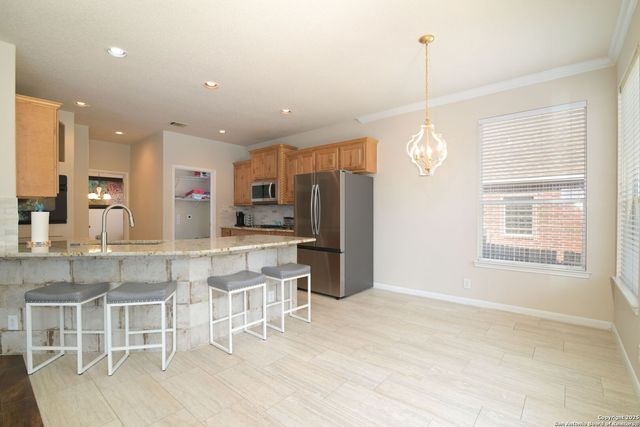 8918 Cordes, Helotes, TX 78023