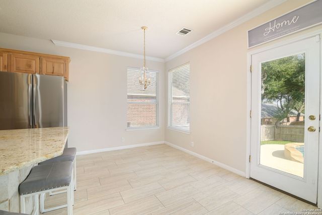 8918 Cordes, Helotes, TX 78023