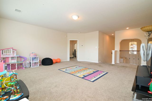 8918 Cordes, Helotes, TX 78023