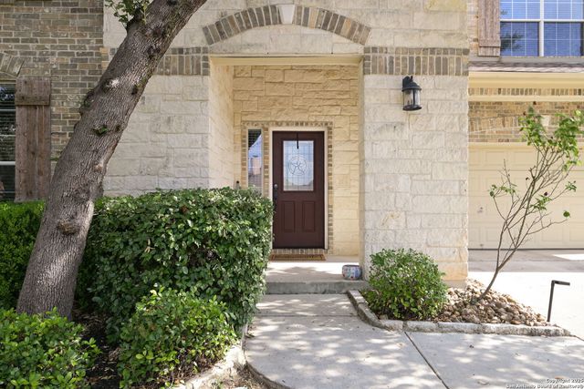 8918 Cordes, Helotes, TX 78023