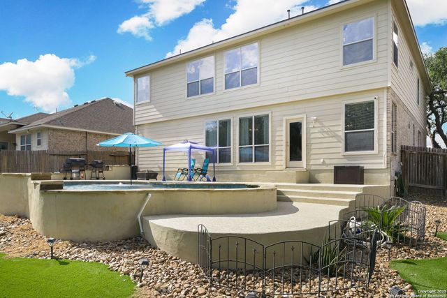 8918 Cordes, Helotes, TX 78023