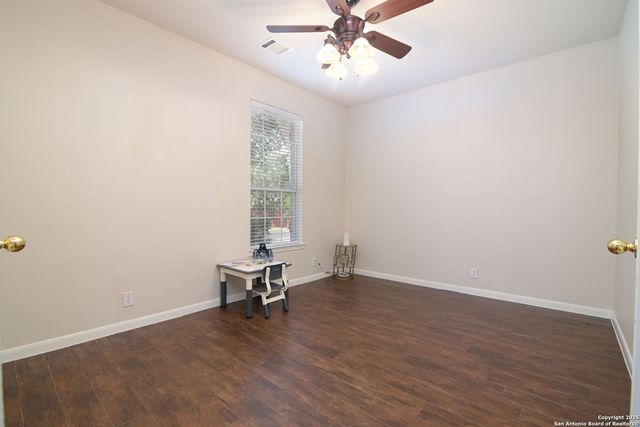 8918 Cordes, Helotes, TX 78023
