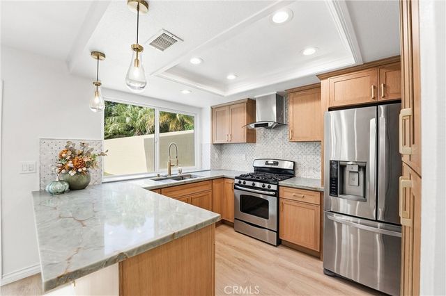 63 Shearwater, Newport Beach, CA 92660