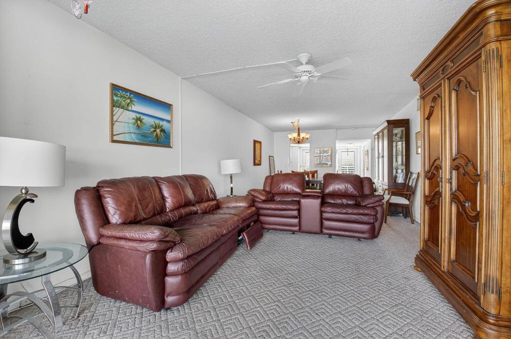 Image 12 of property listing at 3100 S Ocean Boulevard 102, Highland Beach, FL 33487