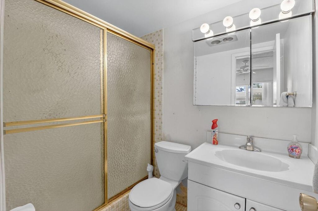 Image 24 of property listing at 3100 S Ocean Boulevard 102, Highland Beach, FL 33487