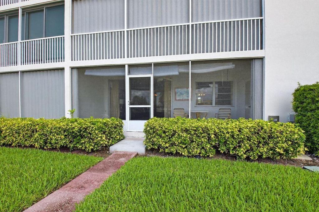Image 30 of property listing at 3100 S Ocean Boulevard 102, Highland Beach, FL 33487