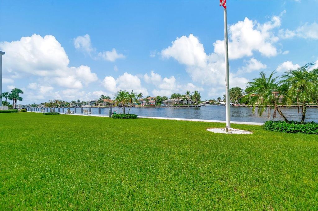 Image 41 of property listing at 3100 S Ocean Boulevard 102, Highland Beach, FL 33487