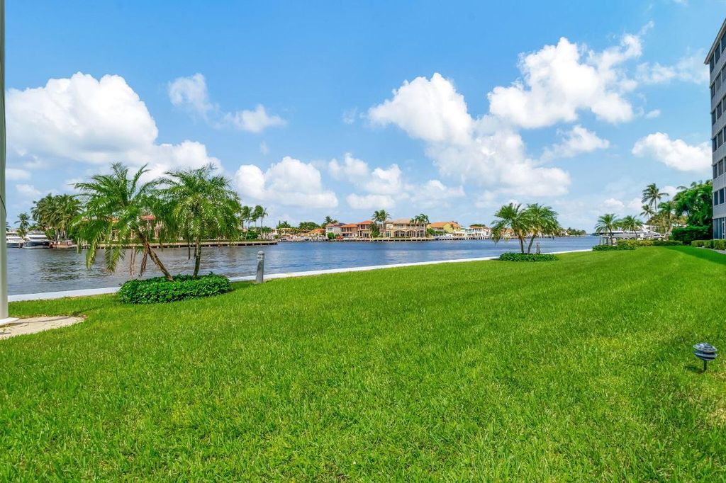 Image 42 of property listing at 3100 S Ocean Boulevard 102, Highland Beach, FL 33487