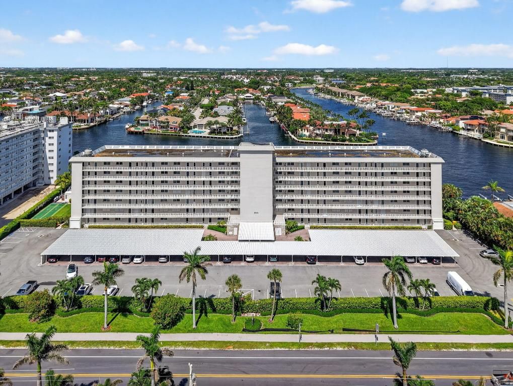 Image 46 of property listing at 3100 S Ocean Boulevard 102, Highland Beach, FL 33487